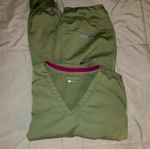 Med Couture Scrub set